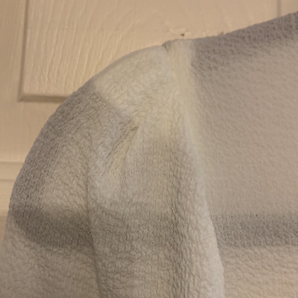 Express sheer white blouse, shirt, top NWOT - Picture 4 of 9